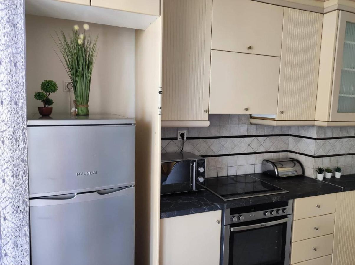 Nefeli City Apartments Patras Esterno foto