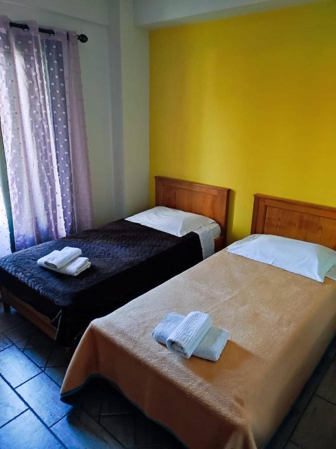 Nefeli City Apartments Patras Esterno foto