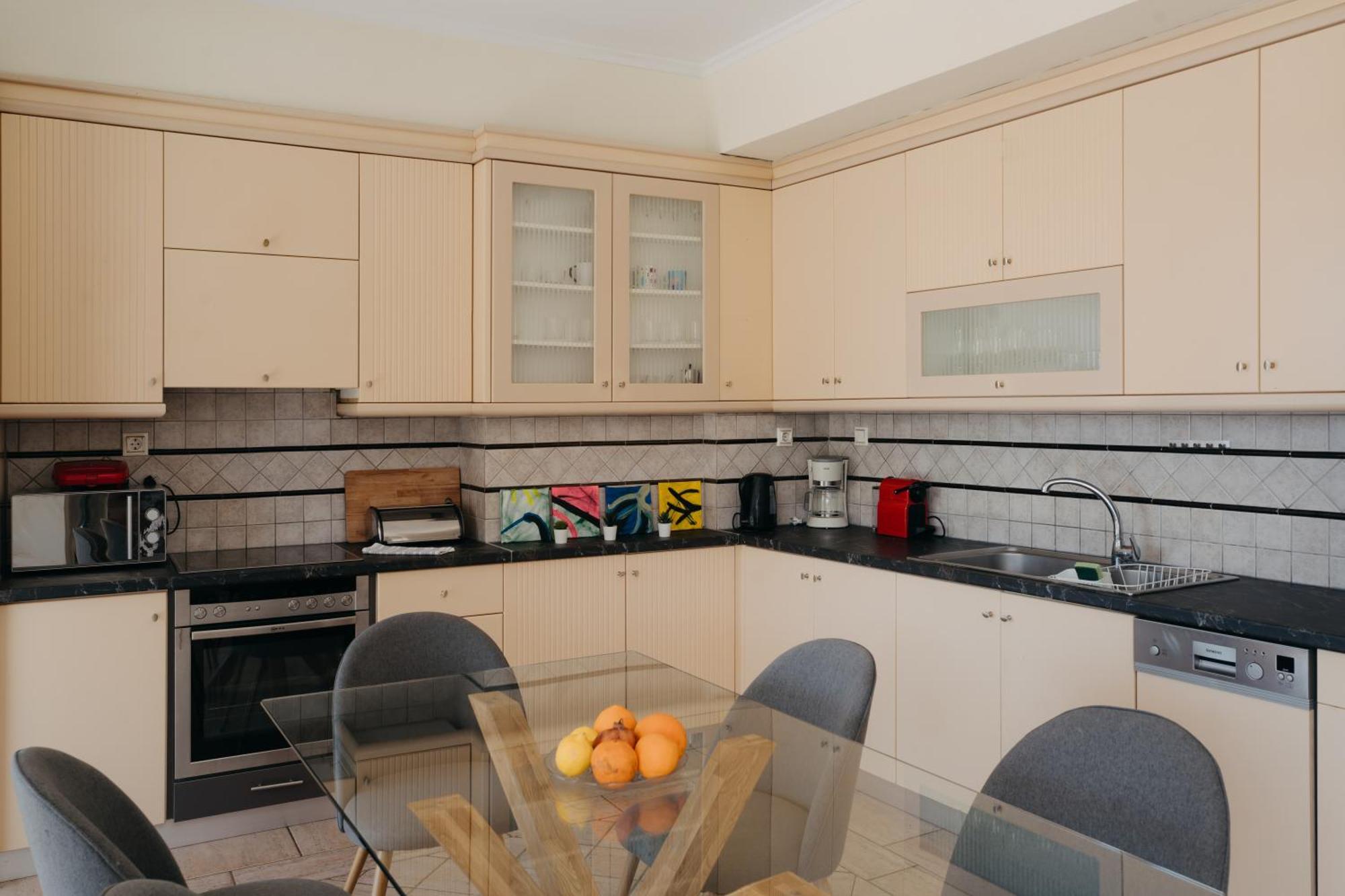 Nefeli City Apartments Patras Esterno foto