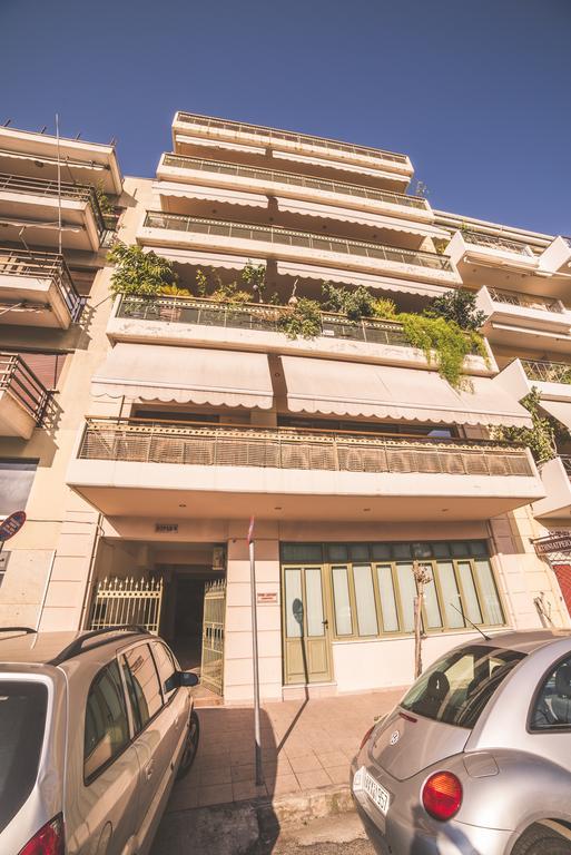Nefeli City Apartments Patras Esterno foto